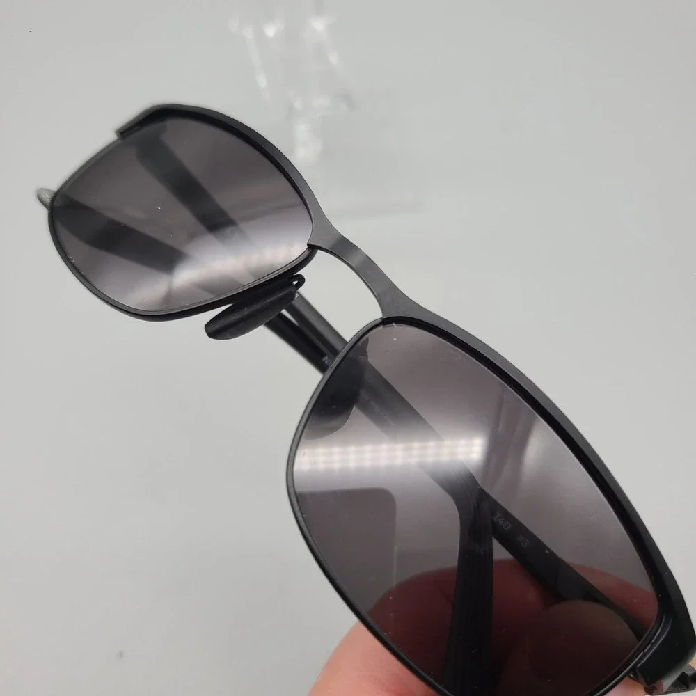 Nike Modern Metal Sunglasses Matte Black Grey Lens DZ7364 010 58-15-140 Mens